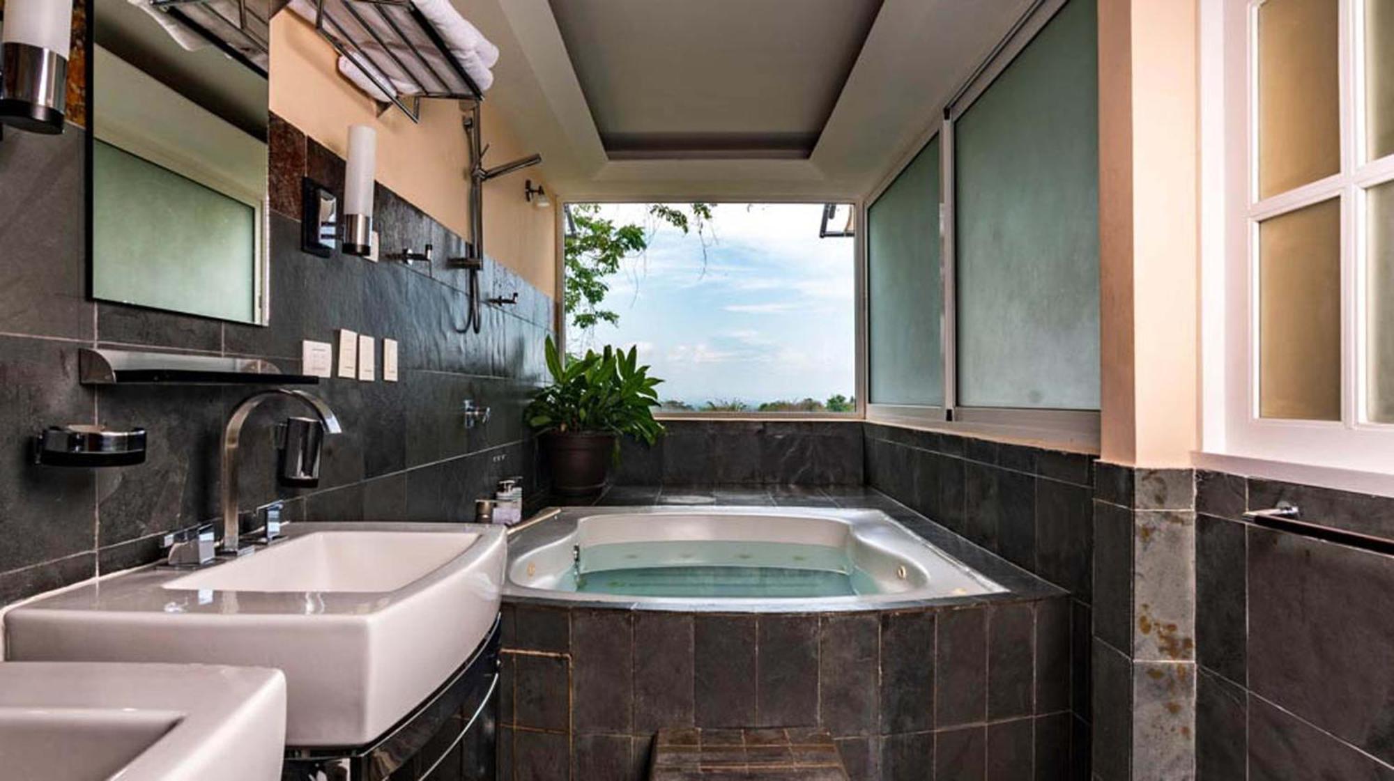 Gaia Collection Hotels Manuel Antonio Exteriör bild